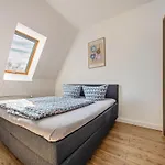 Xxl Reihenhaus Mit Wlan In Tatil Evi *
