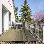 Xxl Reihenhaus Mit Wlan In *